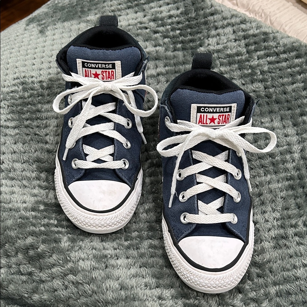 Converse Kids Navy Canvas Low Top Sneakers with White Laces